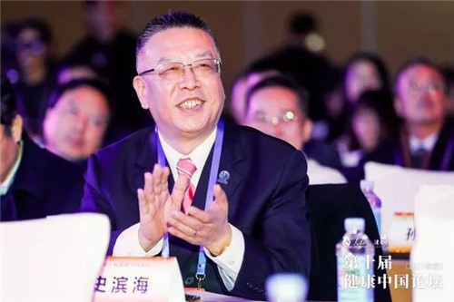 企业老总是谁_尚朋高科老总是谁(3)